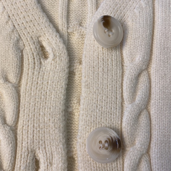 Altar’d State Cream Cable Knit Cropped Button Down Sweater Very Soft SZ XS - Picture 12 of 12